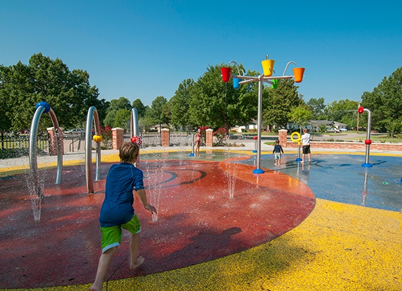 08GH2-SplashPad-198