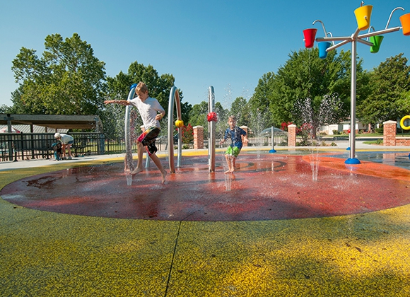 10GH2-SplashPad-206